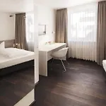 Otel Schwarzwalder Hof