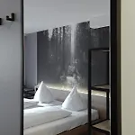 Otel Schwarzwalder Hof Freiburg im Breisgau