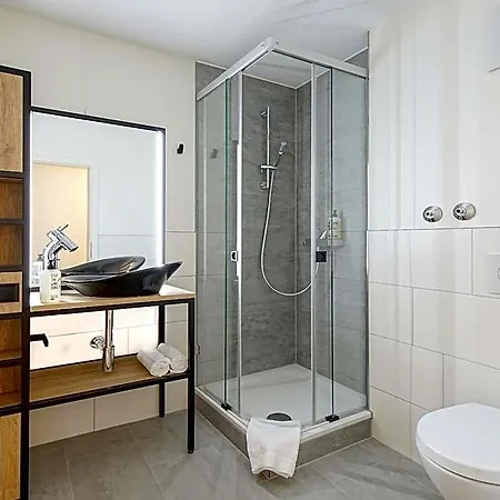 Otel Schwarzwalder Hof 3*