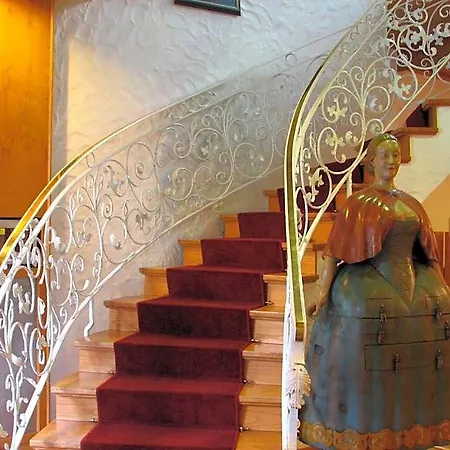 Schwarzwalder Hof Otel Freiburg im Breisgau