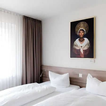 Otel Schwarzwalder Hof 3*