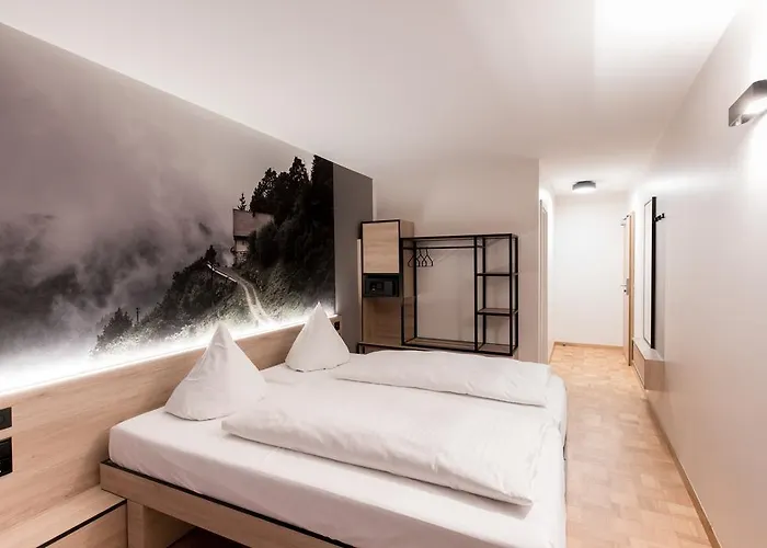 Schwarzwaelder Hof 3*